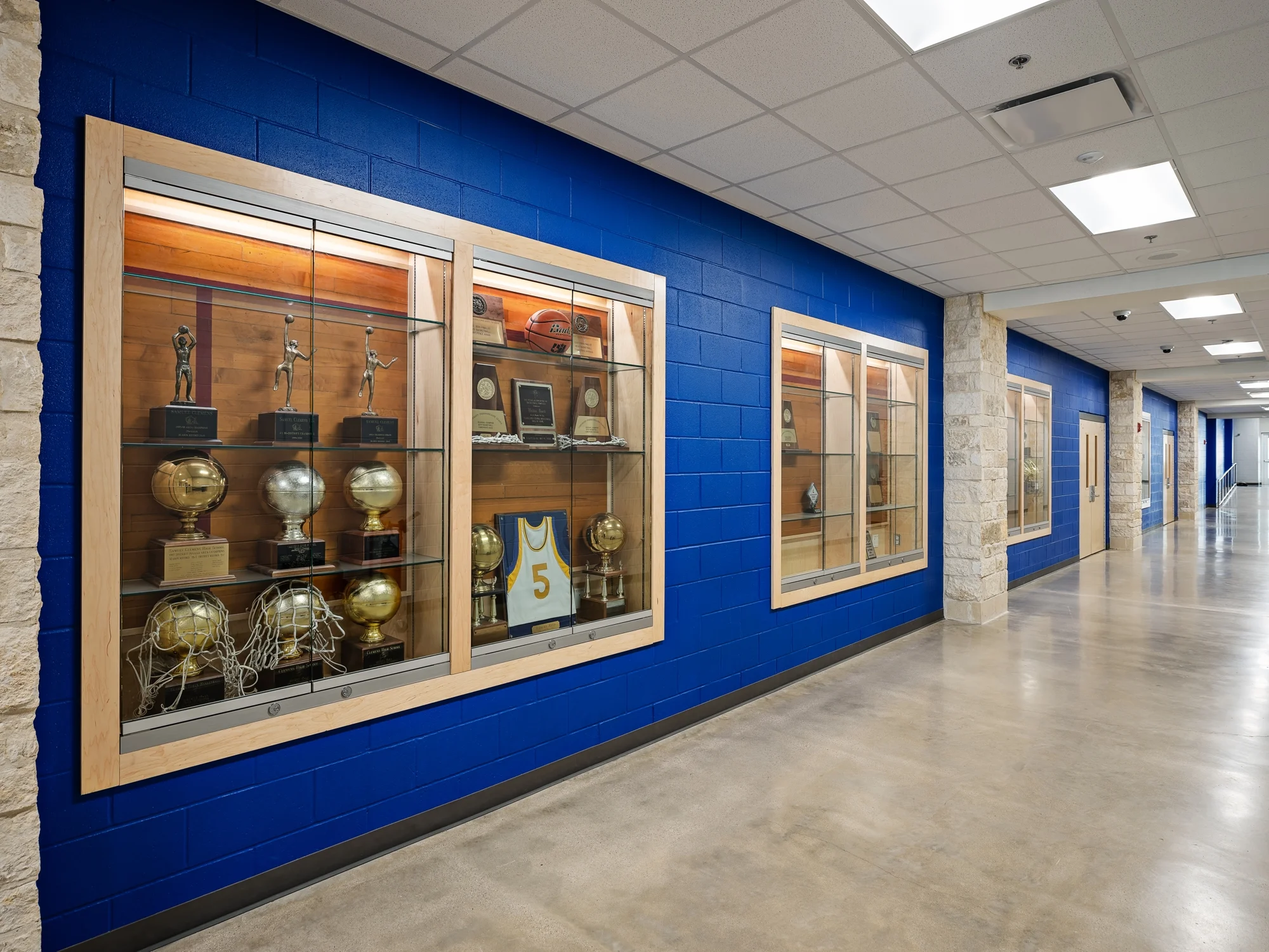 Samuel Clemens High School trophy Display Case